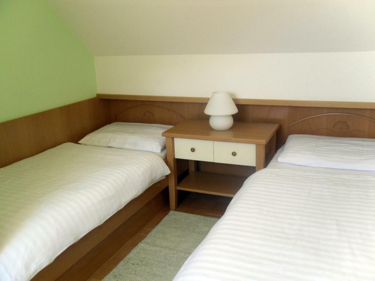 Apartmaji Hribar Pr'Ostank Kamnik Exterior photo